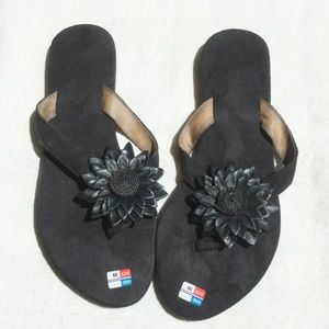 SUEDE FLIP FLOP SANDALS MADE IN BALI, BLACK COLOR